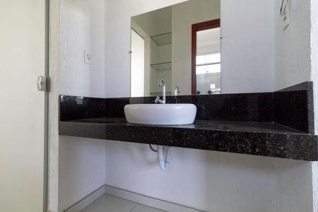 Casa para alugar com 360m², 4 quartos e 4 vagasBanheiro Suíte 1