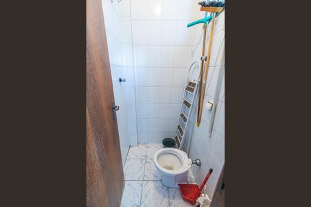Apartamento à venda com 85m², 4 quartos e 2 vagasBanheiro de Serviço