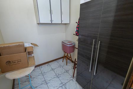 Apartamento à venda com 85m², 4 quartos e 2 vagasQuarto de Serviço