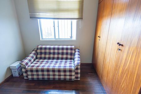 Apartamento à venda com 85m², 4 quartos e 2 vagasQuarto 2