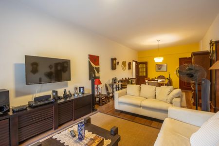 Apartamento para alugar com 123m², 3 quartos e 2 vagas Apartamento para alugar com 123m², 3 quartos e 2 vagasSala