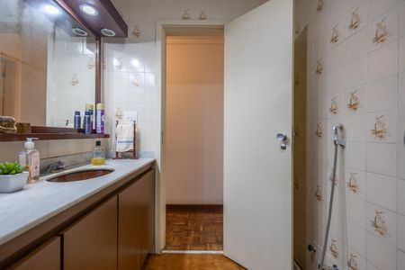 Apartamento para alugar com 123m², 3 quartos e 2 vagas Apartamento para alugar com 123m², 3 quartos e 2 vagasBanheiro Social