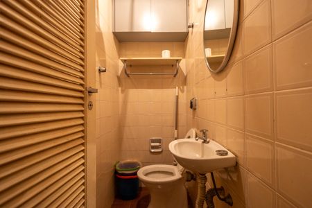 Apartamento para alugar com 123m², 3 quartos e 2 vagas Apartamento para alugar com 123m², 3 quartos e 2 vagasBanheiro de Serviço