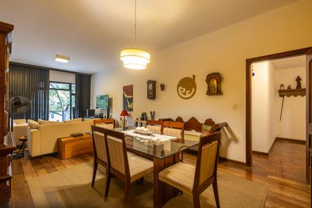 Apartamento para alugar com 123m², 3 quartos e 2 vagas Apartamento para alugar com 123m², 3 quartos e 2 vagasSala