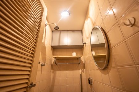 Apartamento para alugar com 123m², 3 quartos e 2 vagas Apartamento para alugar com 123m², 3 quartos e 2 vagasBanheiro de Serviço