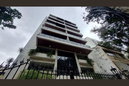 Apartamento para alugar com 123m², 3 quartos e 2 vagas Apartamento para alugar com 123m², 3 quartos e 2 vagasFachada
