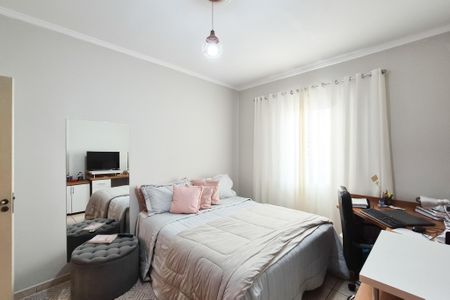 Casa à venda com 194m², 3 quartos e 2 vagas Casa à venda com 194m², 3 quartos e 2 vagasQuarto 3