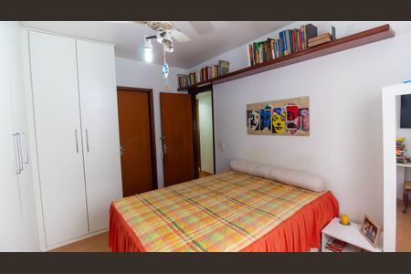 Apartamento à venda com 100m², 3 quartos e 1 vaga Apartamento à venda com 100m², 3 quartos e 1 vagaSuíte