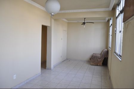 Sala de apartamento à venda com 3 quartos, 70m² em Sampaio, Rio de Janeiro