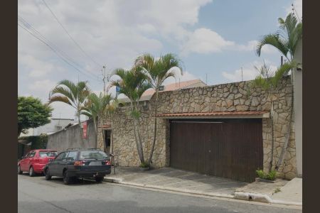Casa à venda com 336m², 5 quartos e 4 vagas