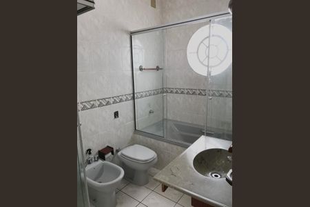 Casa à venda com 336m², 5 quartos e 4 vagas