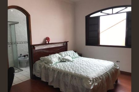 Casa à venda com 336m², 5 quartos e 4 vagas