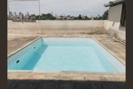 Casa à venda com 336m², 5 quartos e 4 vagas