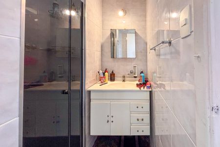 Apartamento à venda com 76m², 2 quartos e 1 vagaBanheiro