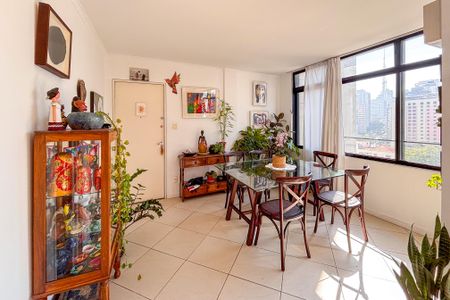 Sala de apartamento à venda com 2 quartos, 76m² em Jardim Paulista, São Paulo