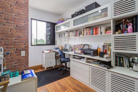 Apartamento à venda com 4 quartos, 186m² em Santo Amaro, São Paulo