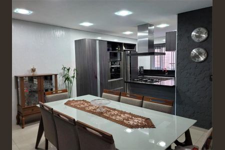 Casa à venda com 3 quartos, 135m² em Parque Oratório, Santo André