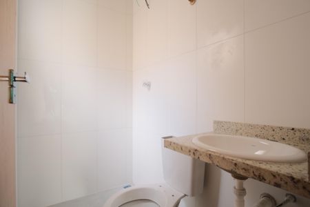 Apartamento à venda com 51m², 2 quartos e sem vagaBanheiro da Suíte 2