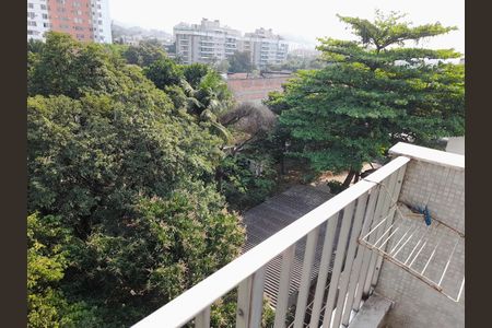 Apartamento para alugar com 70m², 2 quartos e 2 vagas