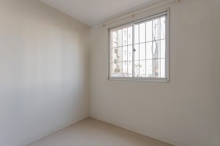 Quarto 1 de apartamento à venda com 2 quartos, 43m² em Sarandi, Porto Alegre