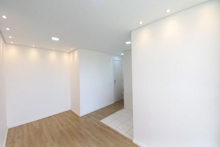 Sala de apartamento para alugar com 2 quartos, 44m² em Jardim Yeda, Campinas
