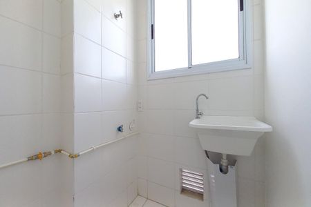 Área de Serviço de apartamento para alugar com 2 quartos, 44m² em Jardim Yeda, Campinas