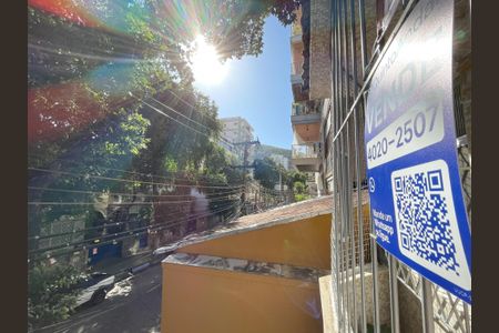 Apartamento à venda com 70m², 2 quartos e sem vagaPlaquinha