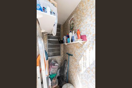 Apartamento à venda com 70m², 2 quartos e sem vagaArmário Varanda Quarto 2