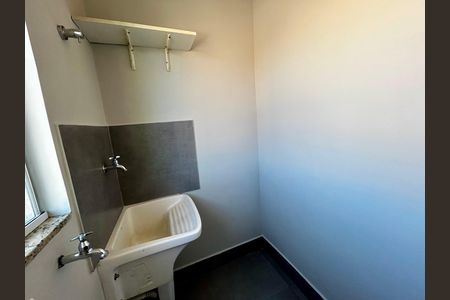 Apartamento para alugar com 38m², 1 quarto e sem vaga Apartamento para alugar com 38m², 1 quarto e sem vagaÁrea de Serviço