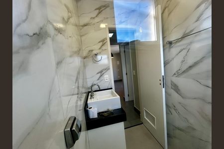 Apartamento para alugar com 38m², 1 quarto e sem vaga Apartamento para alugar com 38m², 1 quarto e sem vagaBanheiro