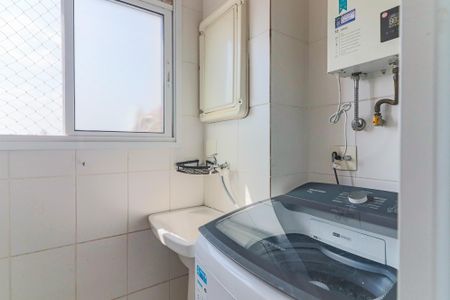 Apartamento para alugar com 64m², 2 quartos e 1 vaga Apartamento para alugar com 64m², 2 quartos e 1 vagaCozinha e Área de Serviço