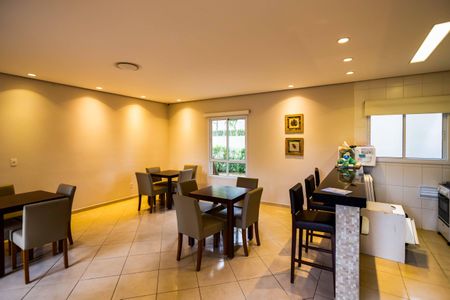 Apartamento para alugar com 64m², 2 quartos e 1 vaga Apartamento para alugar com 64m², 2 quartos e 1 vagaÁrea comum - Salão de festas Gourmet