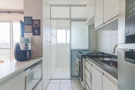 Apartamento para alugar com 64m², 2 quartos e 1 vaga Apartamento para alugar com 64m², 2 quartos e 1 vagaCozinha e Área de Serviço