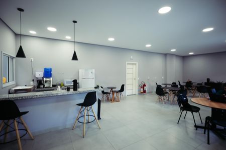 Studio para alugar com 34m², 1 quarto e sem vagaÁrea comum - Salão de festas