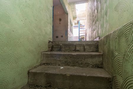 Casa para alugar com 93m², 3 quartos e 1 vagaEscada de acesso/Entrada