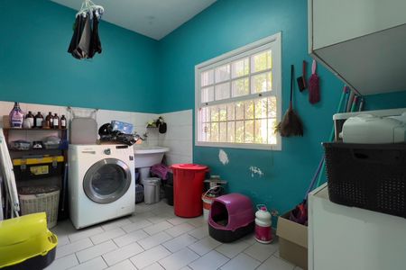 Casa para alugar com 300m², 4 quartos e 3 vagasCozinha e Área de Serviço