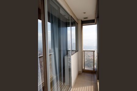 Sacada de kitnet/studio à venda com 1 quarto, 46m² em Centro, Osasco