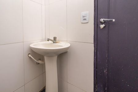 Casa para alugar com 42m², 2 quartos e sem vagaBanheiro Social