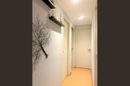 Apartamento à venda com 65m², 3 quartos e 1 vaga Apartamento à venda com 65m², 3 quartos e 1 vagaCorredor