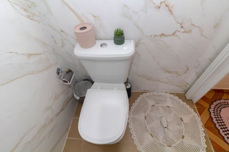 Apartamento à venda com 60m², 2 quartos e 1 vaga Apartamento à venda com 60m², 2 quartos e 1 vagaBanheiro Social