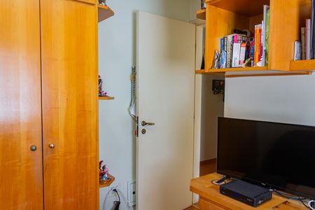 Apartamento à venda com 144m², 4 quartos e 2 vagasQuarto 3