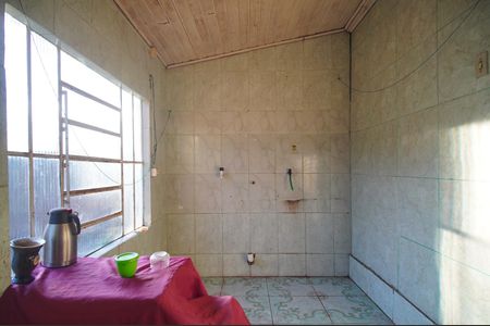 Casa para alugar com 90m², 2 quartos e 1 vagaÁrea de Serviço