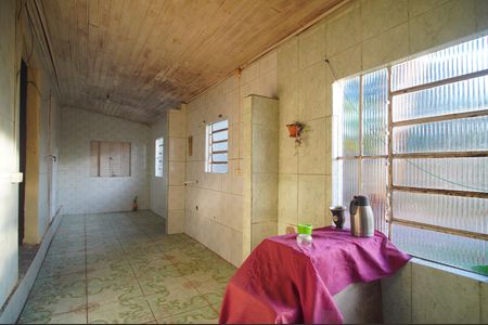 Casa para alugar com 90m², 2 quartos e 1 vagaÁrea de Serviço