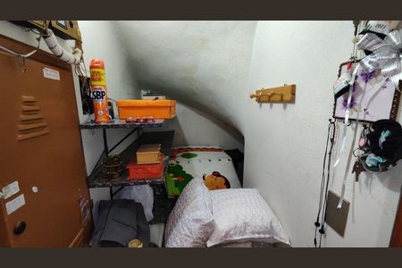 Sala de controles de casa para alugar com 4 quartos, 162m² em Vila Doutor Eiras, São Paulo