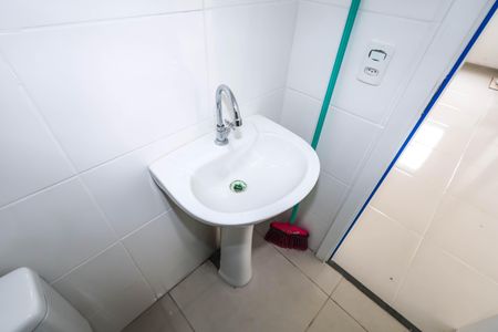 Apartamento para alugar com 67m², 2 quartos e sem vagaBanheiro