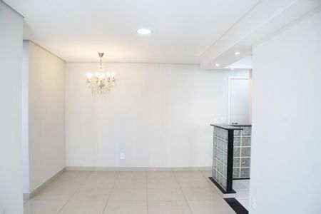 Apartamento à venda com 68m², 2 quartos e 1 vagaSala