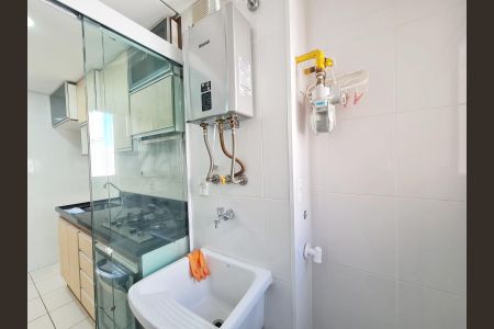 Apartamento à venda com 68m², 2 quartos e 1 vagaÁrea de Serviço