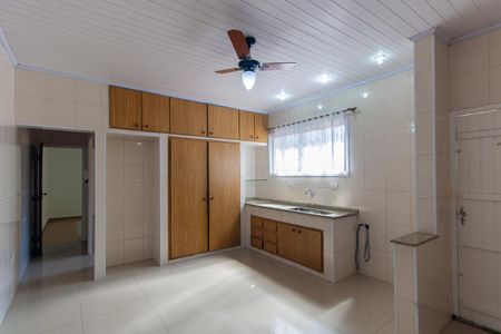 Casa para alugar com 115m², 3 quartos e 1 vagaCozinha