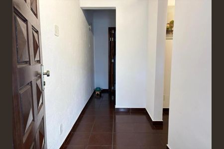 Casa à venda com 154m², 3 quartos e 2 vagasPORTA DE ENTRADA
