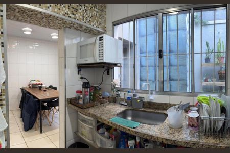 Casa à venda com 154m², 3 quartos e 2 vagasCOZINHA